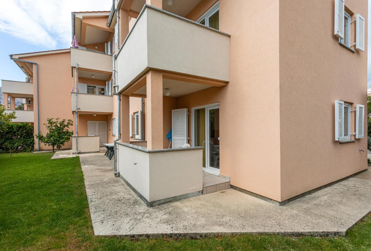 Apartments Crnekovic IV Baska  Luaran gambar