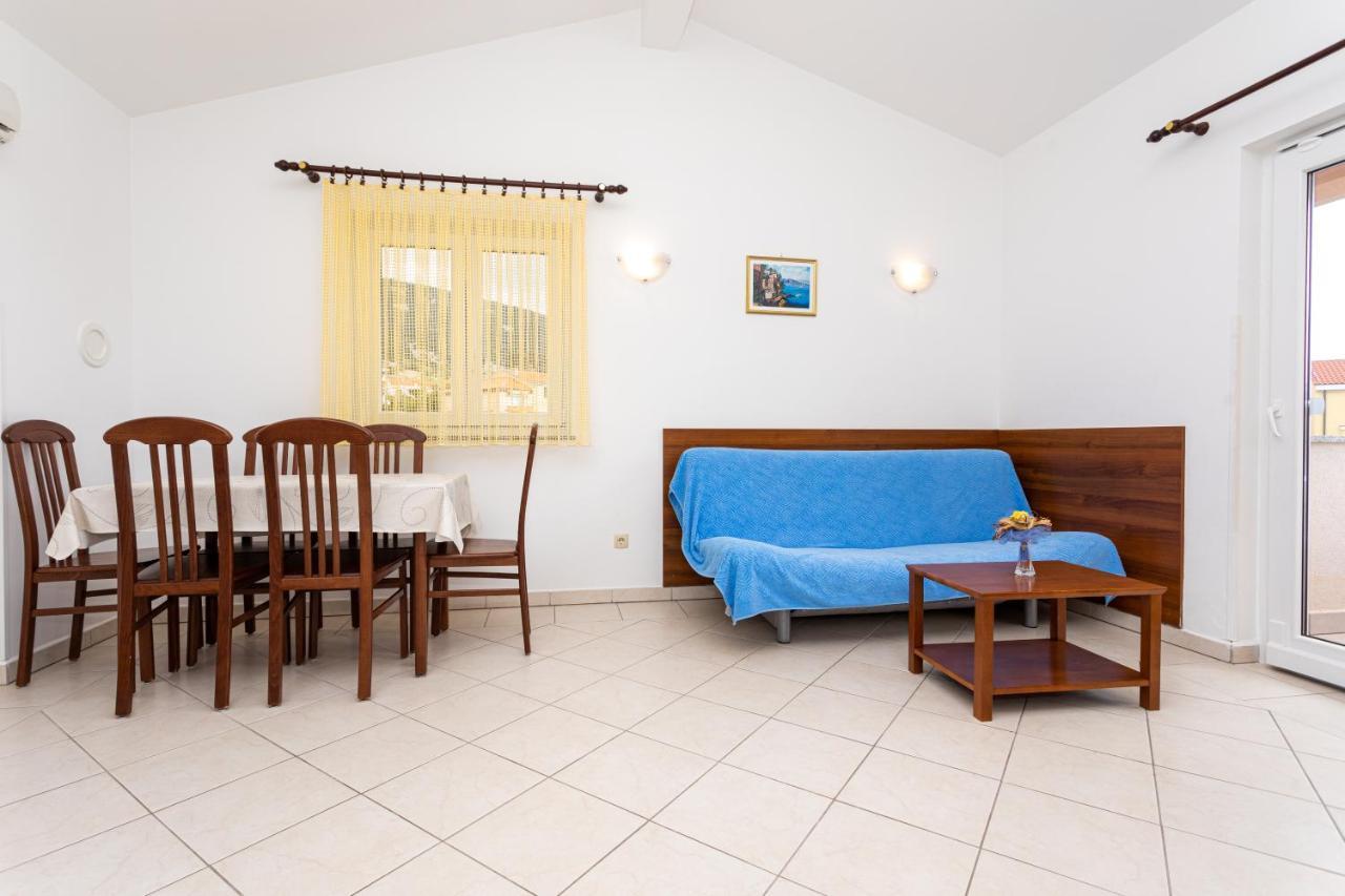 Apartments Crnekovic IV Baska  Luaran gambar
