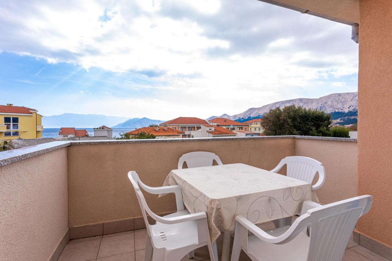 Apartments Crnekovic IV Baska  Luaran gambar