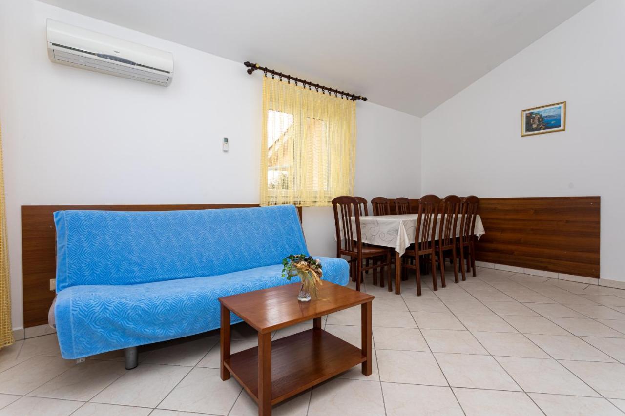 Apartments Crnekovic IV Baska  Luaran gambar