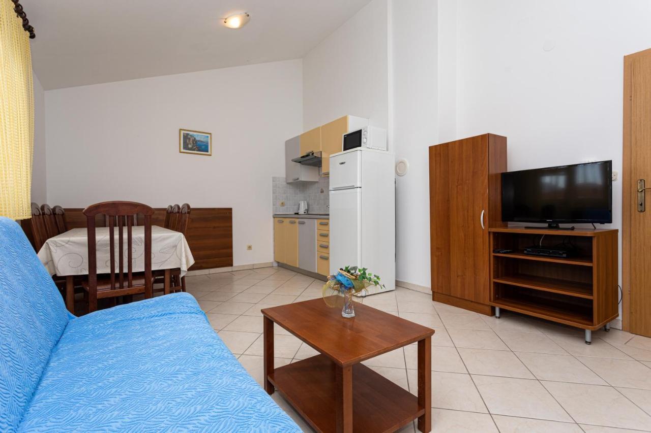 Apartments Crnekovic IV Baska  Luaran gambar